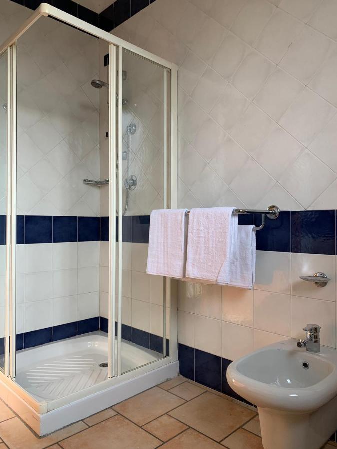 Hotel Lory Ficarolo Экстерьер фото